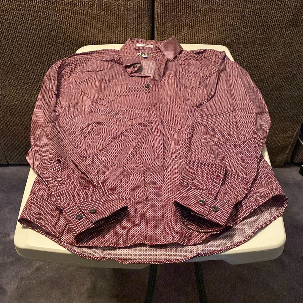 Express 1MX button down dress shirt Size:S (14-14.5) Color:Red/Maroon w/ pattern